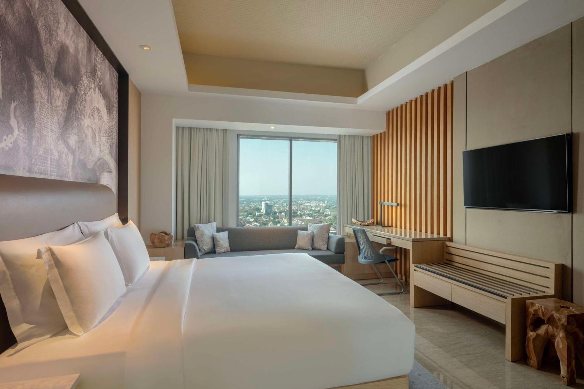 Deluxe King Room with Bath Tub and City View,1528414816:JPEG